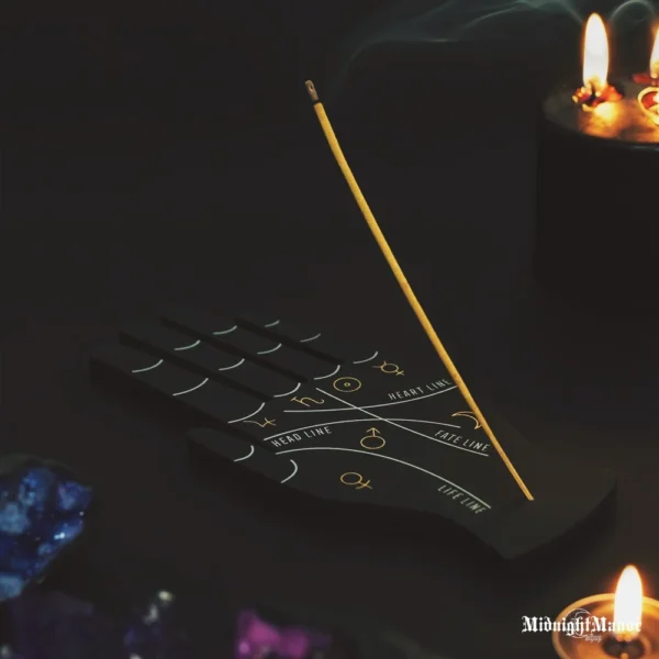 Juoda Smilkalinė Delno Linijos - Besiplaikstantys Vakaro Zodiakai