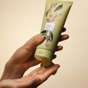 Magrada X Lauren: Drėkinantis Šilkinis Dušo Gelis, 200ml