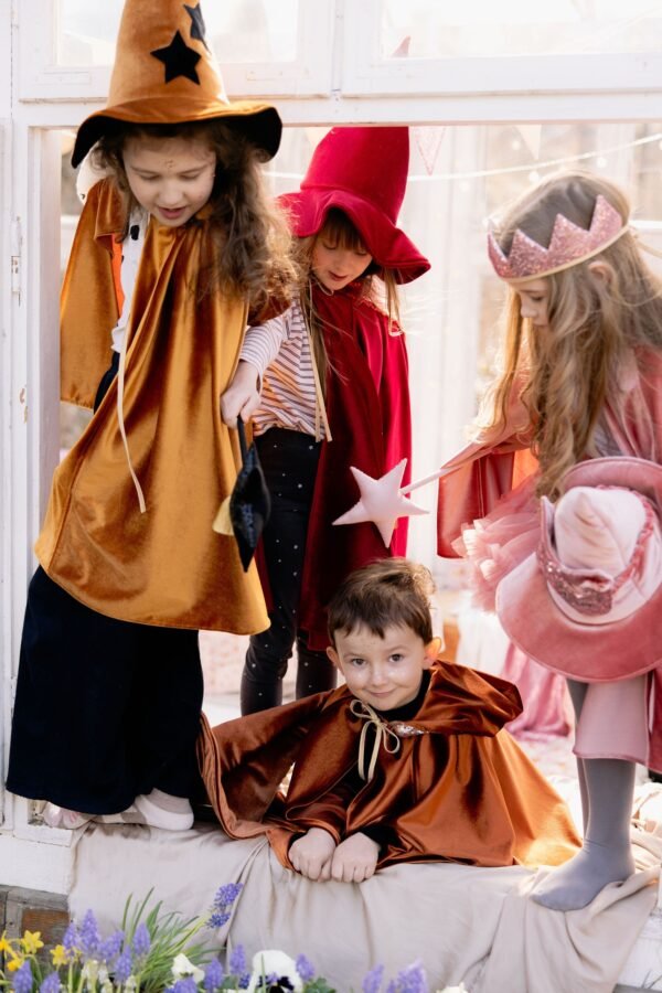 Vaikiškas Kostiumas Magiškasis Apsiaustas | Mažai Pasakai, Dideliam Vaidmeniui